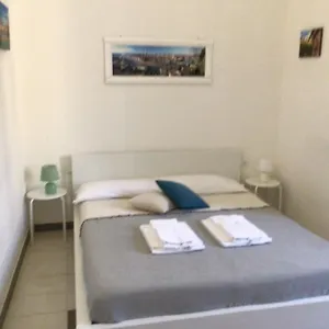 Gasthof A Due Passi Da Giulietta-casa Montecchi